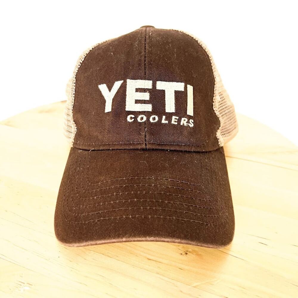 Yeti Coolers Mesh & Snap Back Embroidered Logo Hat Brown Tan sz OS